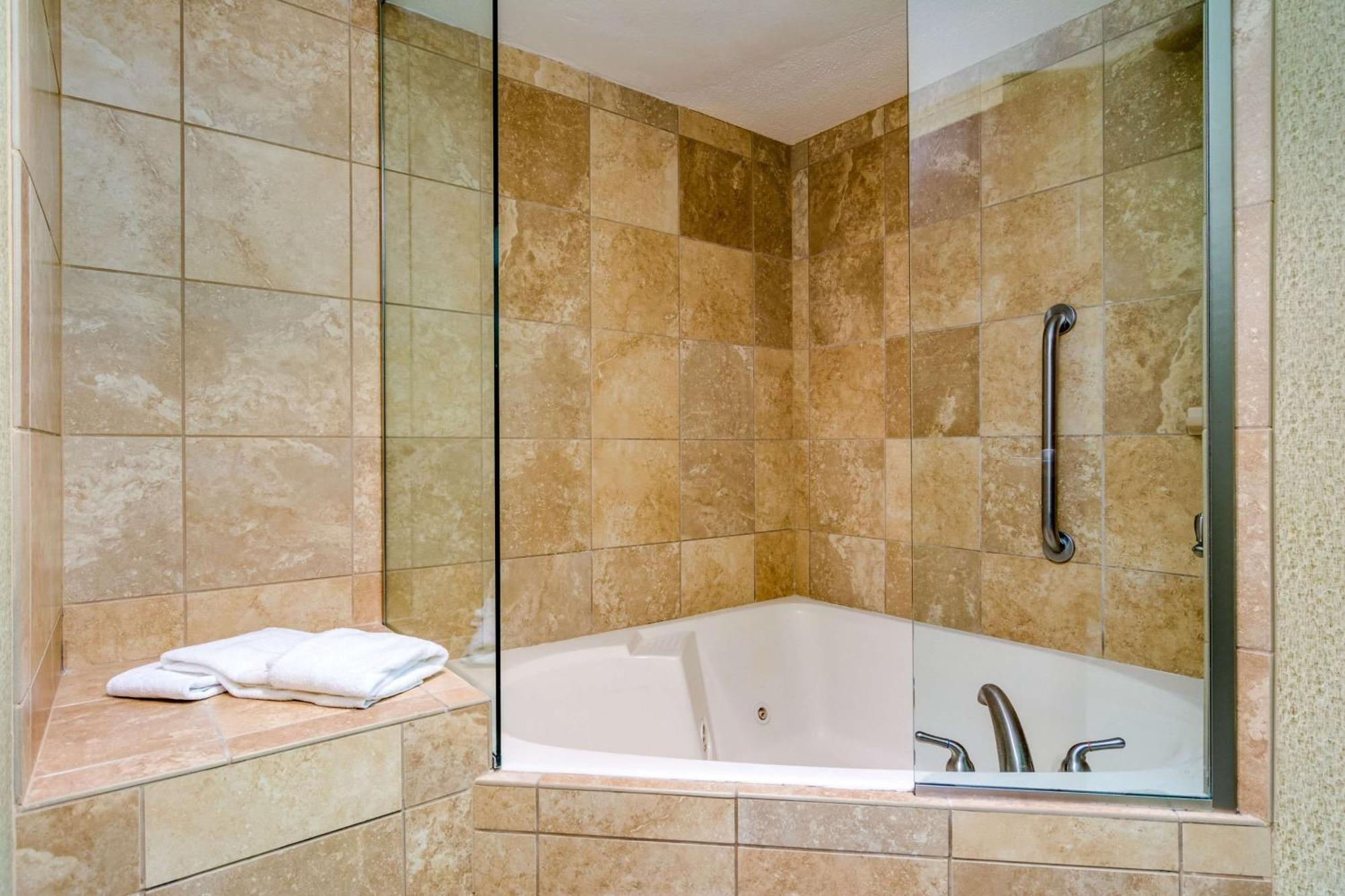 Hampton Inn Джонсон-Сіті Екстер'єр фото